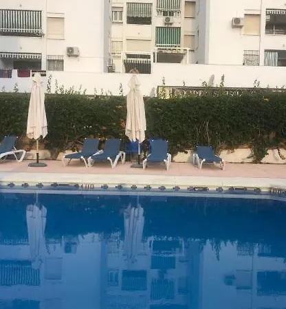 Apartamento A 50m De La Playa Con Piscina Διαμέρισμα Τορρεμολίνος